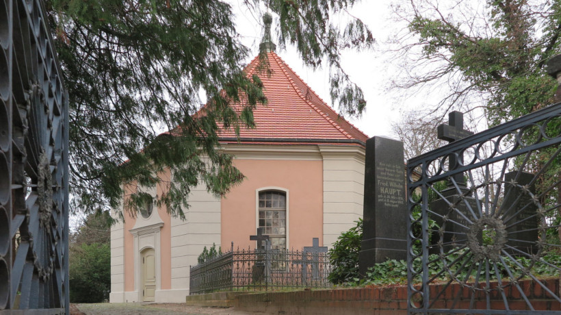 Dorfkirche Zehlendorf Westseite 